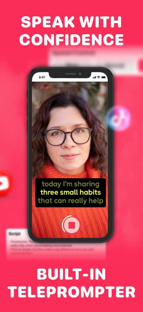 Auto Caption Video Subtitles - Eine Frau, die die integrierte Teleprompter-Funktion der Auto Caption Video Subtitles-App verwendet, um Inhalte für soziale Medien aufzunehmen.