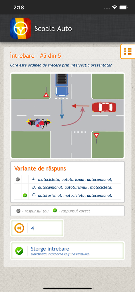 Scoala Auto, Chestionare auto - A screenshot of the Scoala Auto mobile app showing a Romanian driving exam practice question with an intersection diagram and multiple-choice answers.
