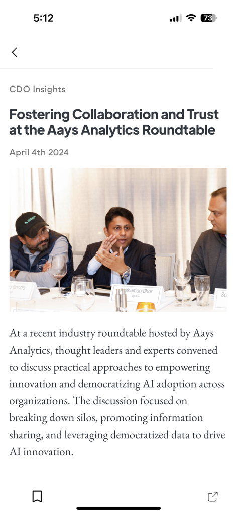 Analytics India Magazine - Captura de tela de um artigo no aplicativo Analytics India Magazine sobre uma discussão de mesa redonda da indústria de análise de dados.