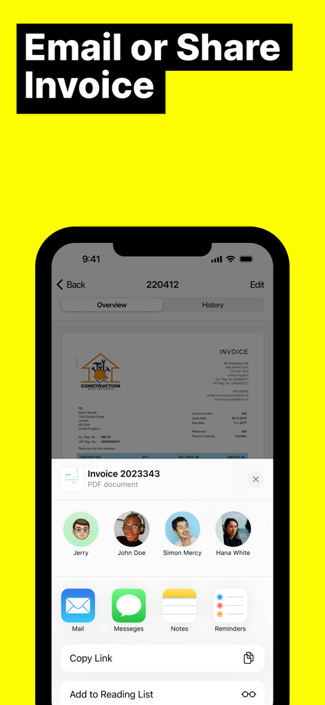 Interface de l'application mobile montrant les options pour envoyer par e-mail ou partager une facture PDF professionnelle via diverses plateformes de messagerie