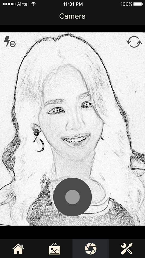 Sketchify -Simple Sketch App - Live pencil sketch preview of a woman portrait in the Sketchify app camera interface