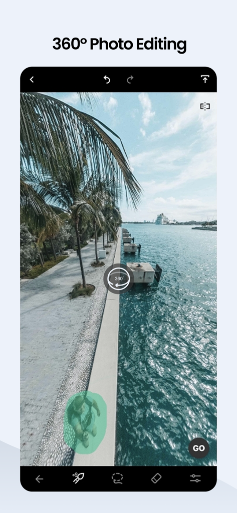 TouchRetouch - 열대 풍경 사진에서 사람을 제거하기 위해 360도 사진 편집 기능을 사용하는 TouchRetouch 앱 인터페이스 스크린샷.
