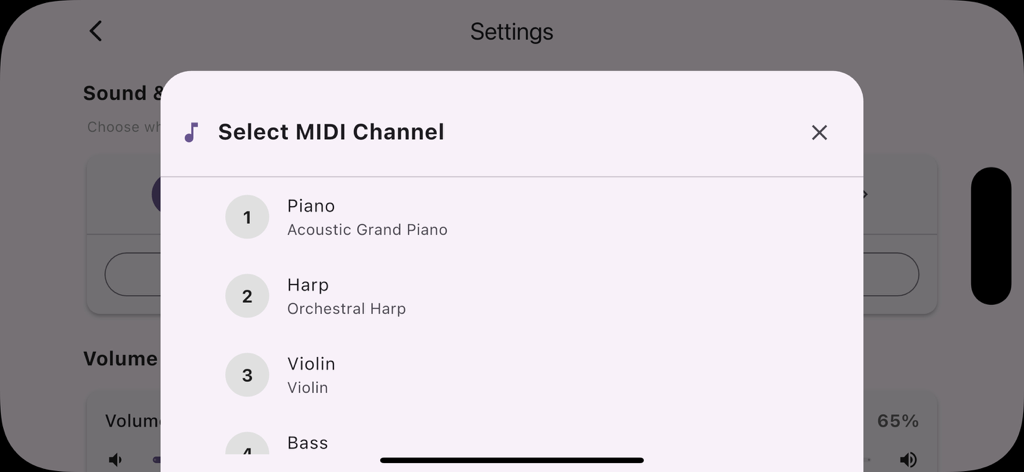 Piano 2026 – Learn piano fast - Un menu de l'application Piano 2026 présentant des options pour sélectionner des canaux MIDI pour divers instruments tels que le piano à queue, la harpe et le violon.