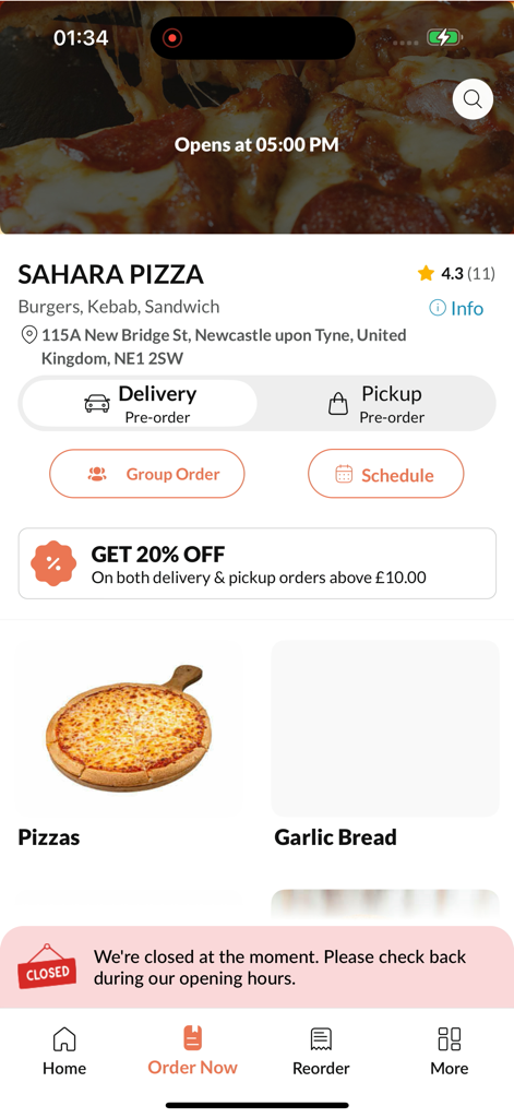 SAHARA PIZZA. - Tela do aplicativo Sahara Pizza mostrando categorias de menu e opções de entrega.