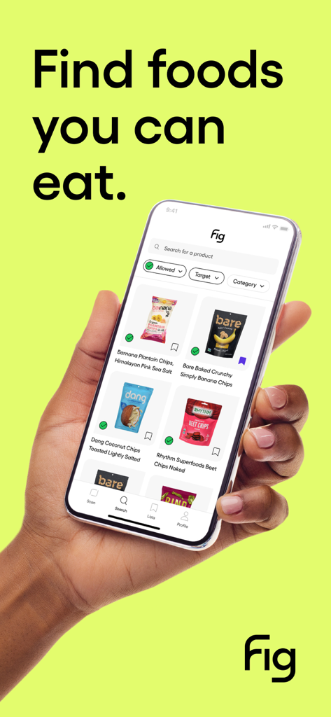 Fig: Food Scanner & Discovery - Eine Person, die ein Smartphone mit der Fig-App hält, auf dem eine Liste sicherer Lebensmitteloptionen und der Text 'Lebensmittel finden, die Sie essen können' angezeigt wird.
