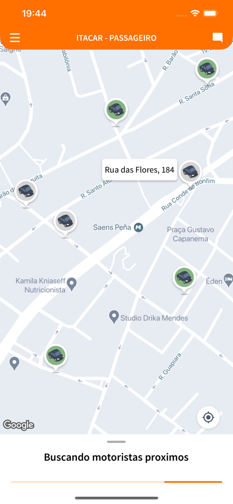 ItaCar - Passageiro - Interfaccia mappa dell'app passeggero ItaCar che mostra autisti disponibili nelle vicinanze e tracciamento in tempo reale