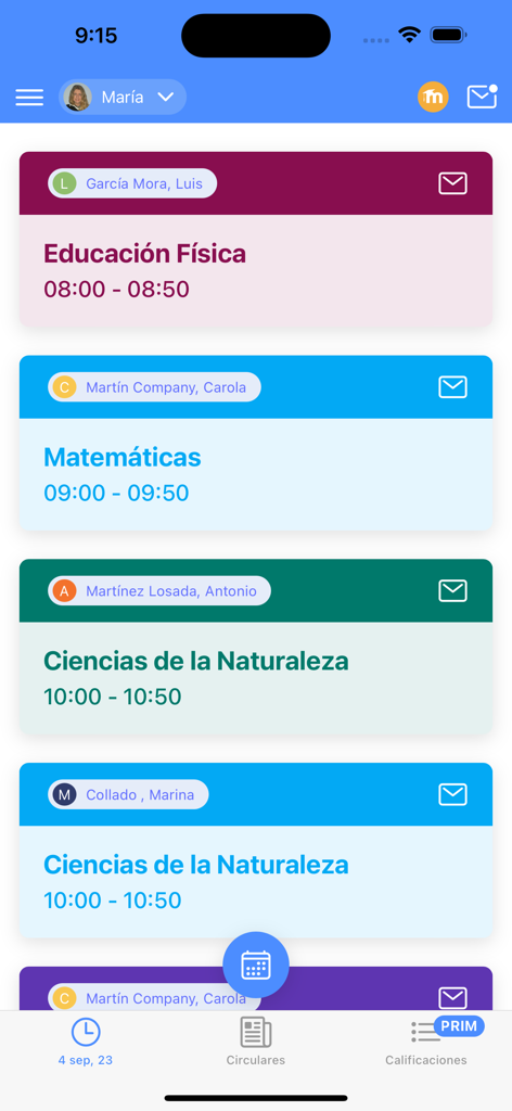 Esemtia Connect app screen showing a student's daily school schedule with classes and teachers