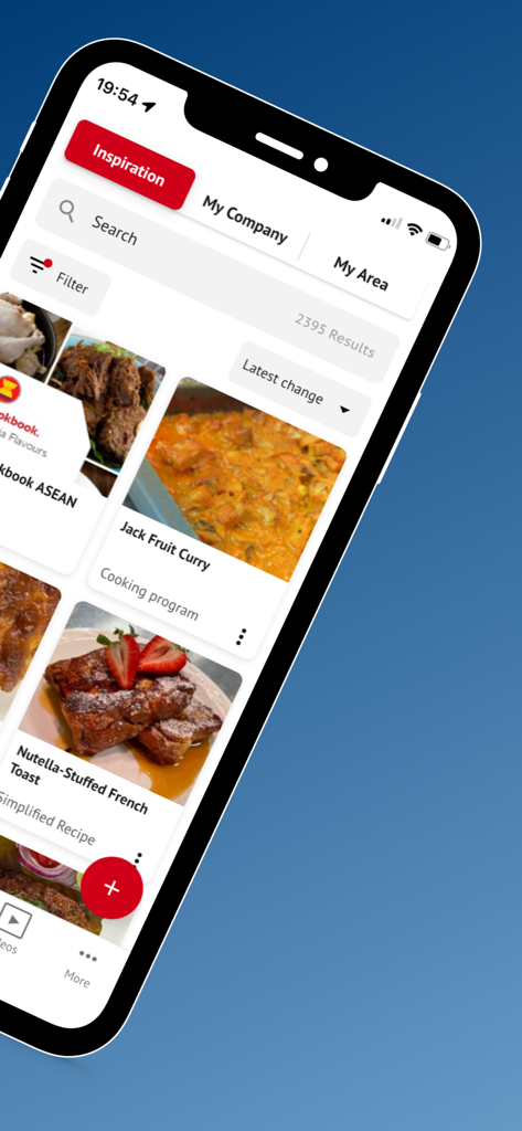 ConnectedCooking - Smartphone screen of the ConnectedCooking app showing the Inspiration tab with a professional recipe library and cooking programs.