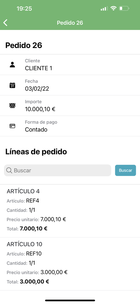 A detailed sales order screen displaying client information, total amount, payment method, and itemized product list.