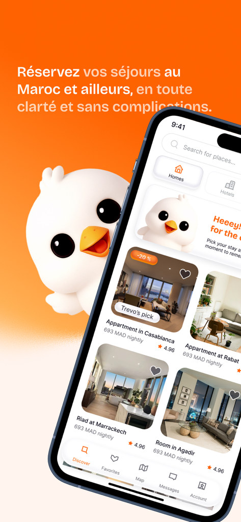 Trevo – Travel & Stays - Écran de smartphone montrant l'application de voyage Trevo avec des annonces d'appartements et de Riads marocains