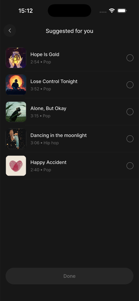 Danno AI Cover & Music Maker - Oberfläche mit einer Liste vorgeschlagener Songs mit Album-Covern und Genres für die KI-Musikproduktion