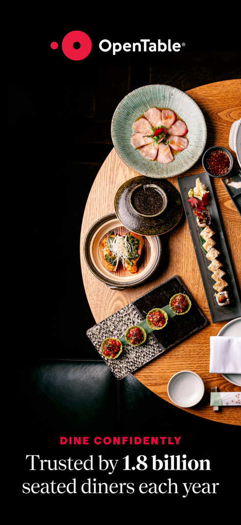 Abundante comida gourmet en una mesa de restaurante con el texto que indica que OpenTable es confiado por 1.8 mil millones de comensales sentados cada año.