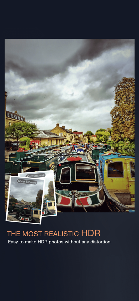 Ein hochwertiges HDR-Foto von Kanalbooten, das eine realistische Belichtungsverarbeitung zeigt