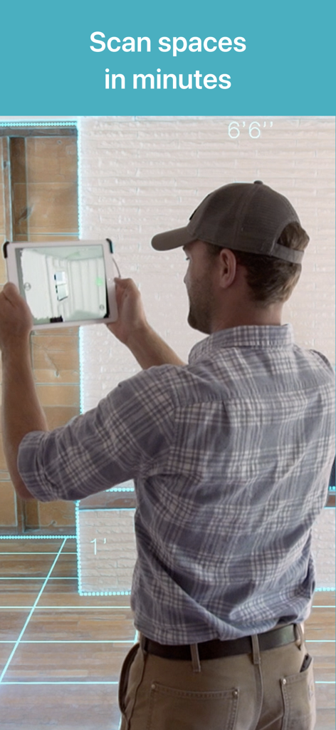 Un professionista che usa un iPad per scansionare una stanza con l'app Canvas LiDAR 3D Measurements