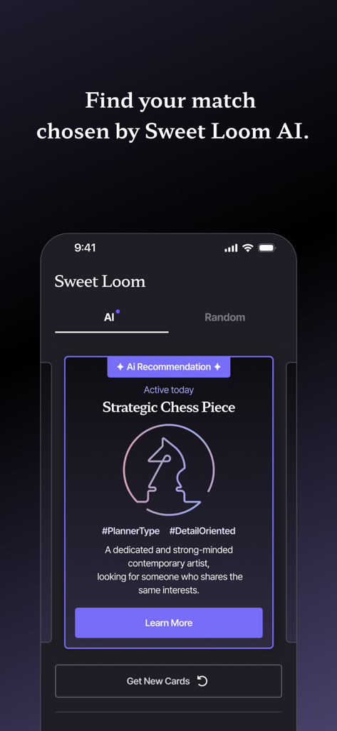 sweet loom: AI matched dating - Interfaz de la aplicación de citas Sweet Loom que muestra una recomendación de coincidencia de IA con etiquetas de personalidad y una descripción del perfil.
