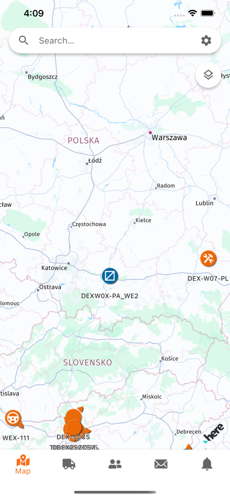 Interface de mapa de rastreamento de frota em tempo real no aplicativo Monitor Mobile