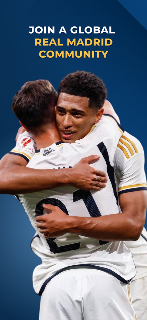 Madrid Live - For Real Fans - Due calciatori del Real Madrid festeggiano un gol con un testo che invita gli utenti a unirsi a una community globale di tifosi.