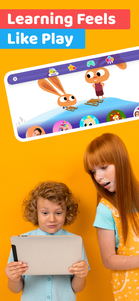 Dos niños viendo dibujos animados en una tableta usando la aplicación KidsBeeTV.