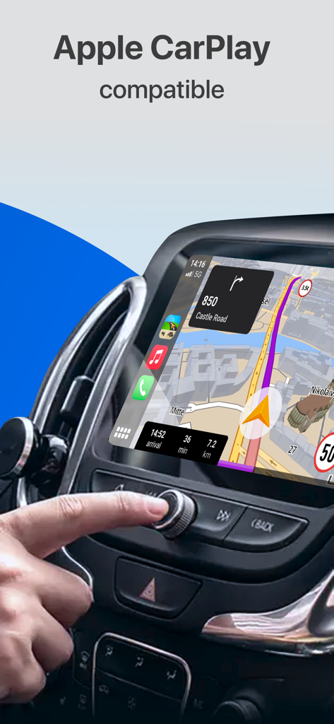 Sygic Truck & RV Navigation - Sygic Truck und RV Navigation App auf dem Apple CarPlay Armaturenbrett angezeigt