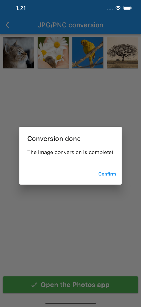Une capture d'écran montrant une notification de conversion d'images par lots réussie dans l'application JPG PNG Converter.