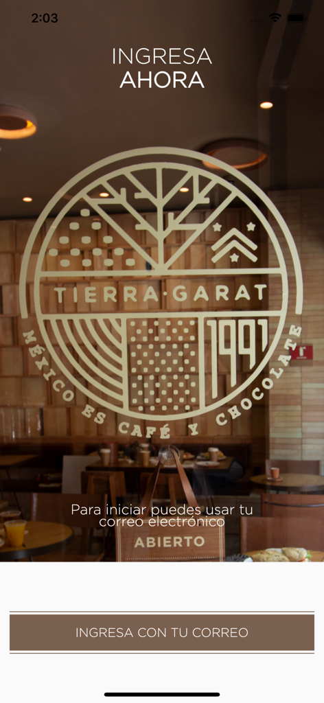 Tierra Garat - Pantalla de bienvenida de la app Tierra Garat con el logo de la marca y el botón de inicio de sesión por correo electrónico