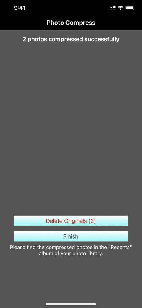 Photo Compress - Shrink Pics - Écran de confirmation de l'application affichant les photos compressées avec succès, avec une option pour supprimer les fichiers originaux