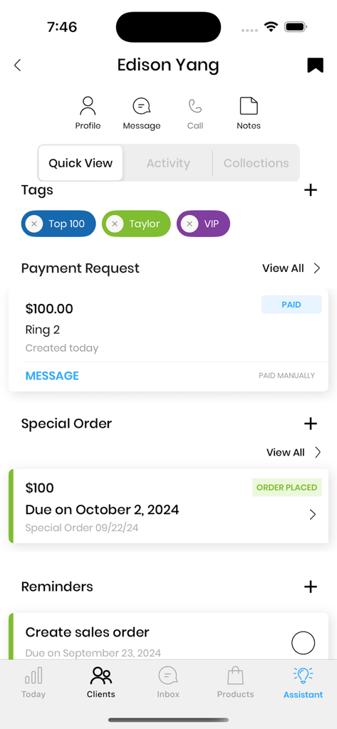 Clientbook Retail - Interfaz de la aplicación móvil Clientbook Retail que muestra el perfil de un cliente para Edison Yang con solicitudes de pago y detalles de pedidos especiales