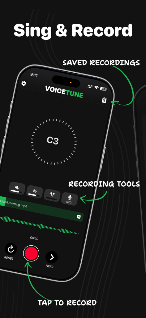 Voice Tuneアプリの歌唱・録音インターフェース。ボーカル録音ツールが表示されています。