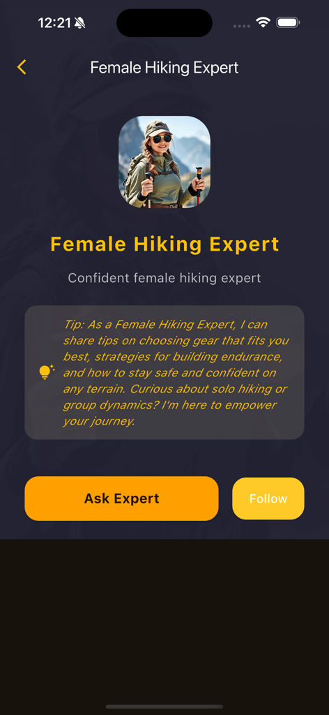 Tactil - Profile screen of a female hiking expert in the Tactil app offering tips on gear and safety.