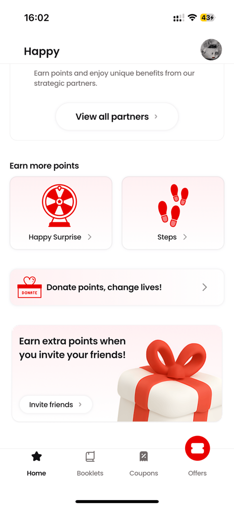 Happy Loyalty app home screen featuring rewards, step counter, and referral program