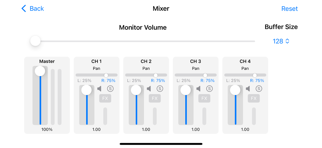 Interface avançada de mixer de áudio multicanal no aplicativo Studio Camera mostrando faders de volume, controles de panorama e configurações de canal.