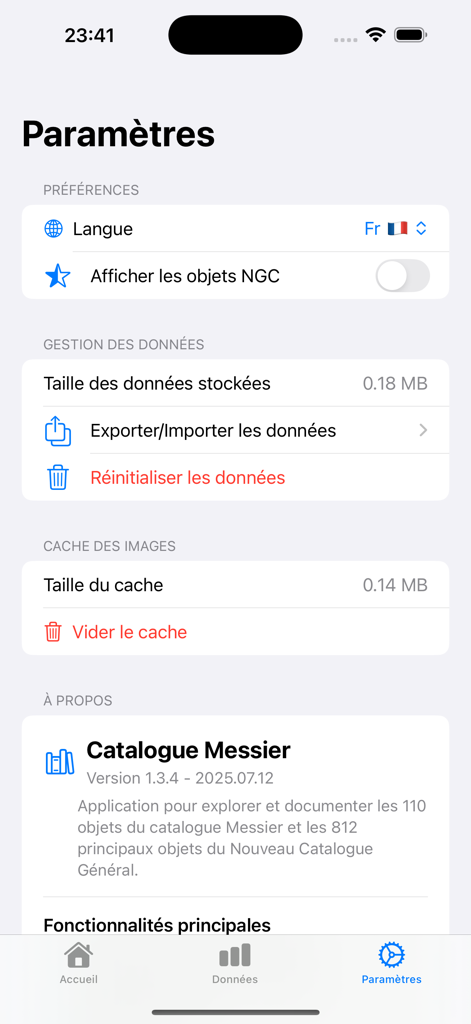 CatalogueMessier - El menú de configuración de la aplicación de astronomía CatalogueMessier con gestión de datos y preferencias.