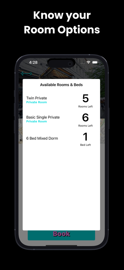 Pantalla de la aplicación móvil que muestra habitaciones privadas y camas en dormitorios disponibles con recuentos de habitaciones en tiempo real y un botón de reserva