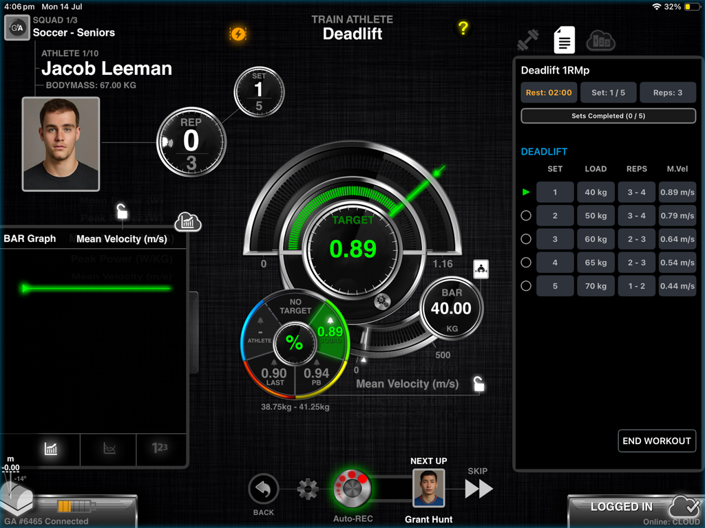 GymAware V2 - Interface de l'application iPad GymAware V2 suivant la vitesse et la puissance pour une séance de soulevé de terre