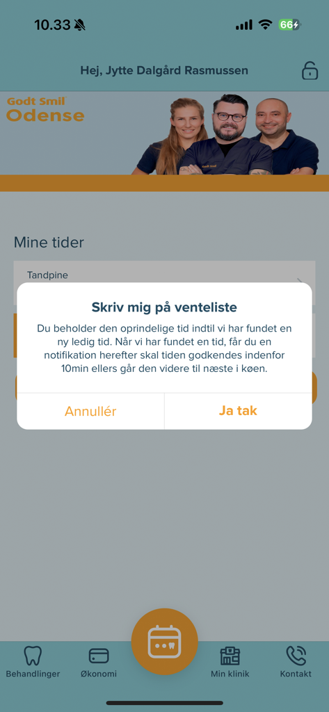 Godt Smil dental app interface showing a waitlist confirmation popup for an appointment.