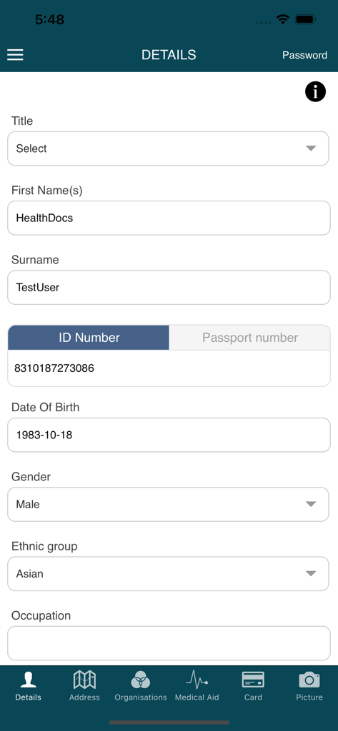 LifeData - A screenshot of the LifeData medical app showing personal information input fields such as name, ID number, and date of birth.