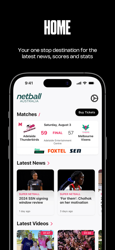 Pantalla de inicio de la App Oficial Netball Live mostrando resultados de partidos, artículos de noticias recientes y momentos destacados de video