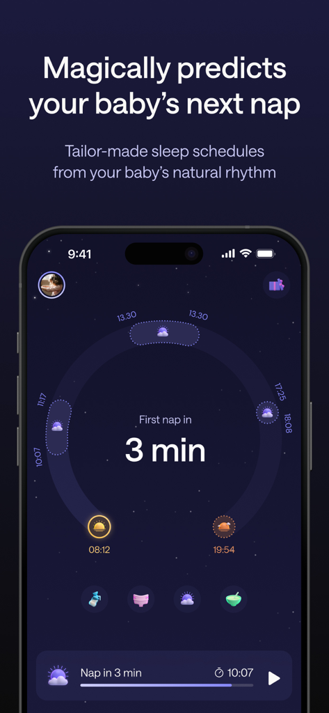Napper: Baby Sleep Tracker - Napper 赤ちゃん睡眠トラッカーのインターフェースに、予測昼寝スケジュールとカウントダウンが表示されています。
