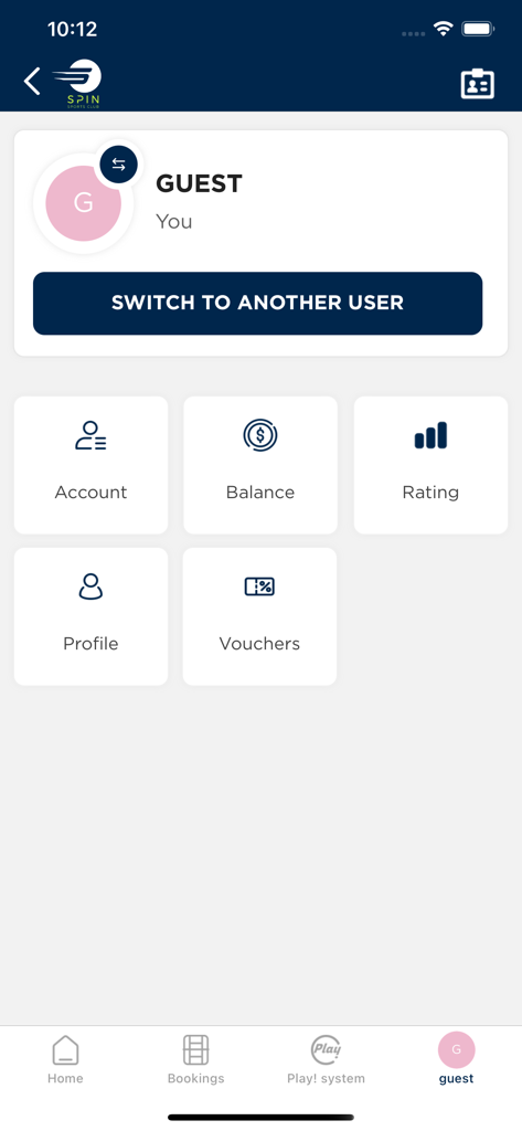 Vista del perfil del invitado en la aplicación Spin Padel Club que muestra los detalles de la cuenta, el saldo y las opciones de calificación