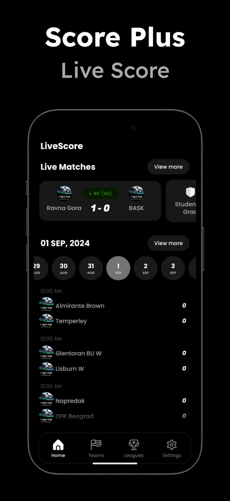 Live Football Tv : Match Score - Home screen of the Score Plus app showing live football match scores and a daily schedule.