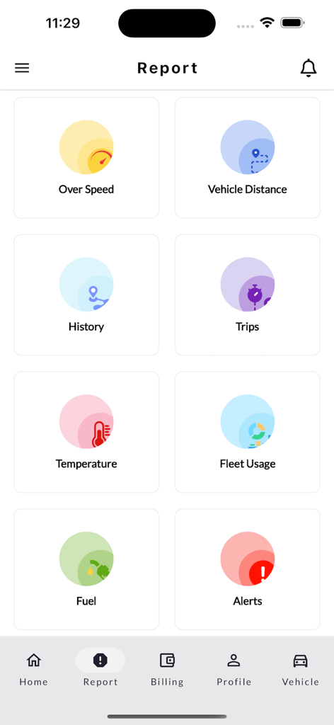 Gps Platforms - Mobiles App-Dashboard mit Flottenmanagementberichten für Geschwindigkeit, Kraftstoff, Fahrten und Fahrzeugdistanz.