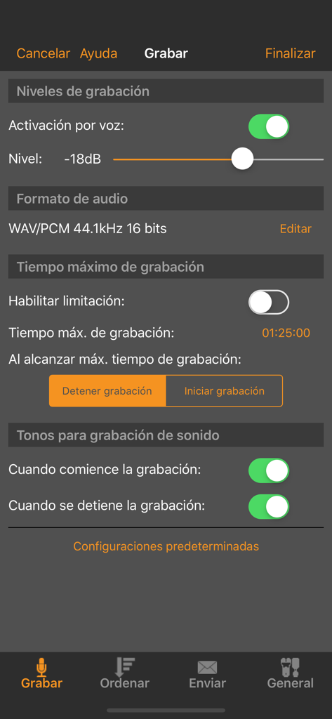 WavePad, editor de audio - Bildschirm für Aufnahmeeinstellungen im WavePad Audio-Editor mit Optionen für Sprachaktivierung und Audioformat