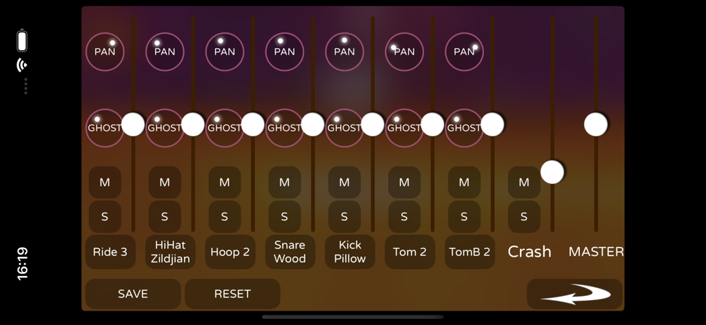 Interface du mélangeur audio de l'application Funk Drummer avec des commandes de pistes de batterie individuelles et des curseurs de niveau.