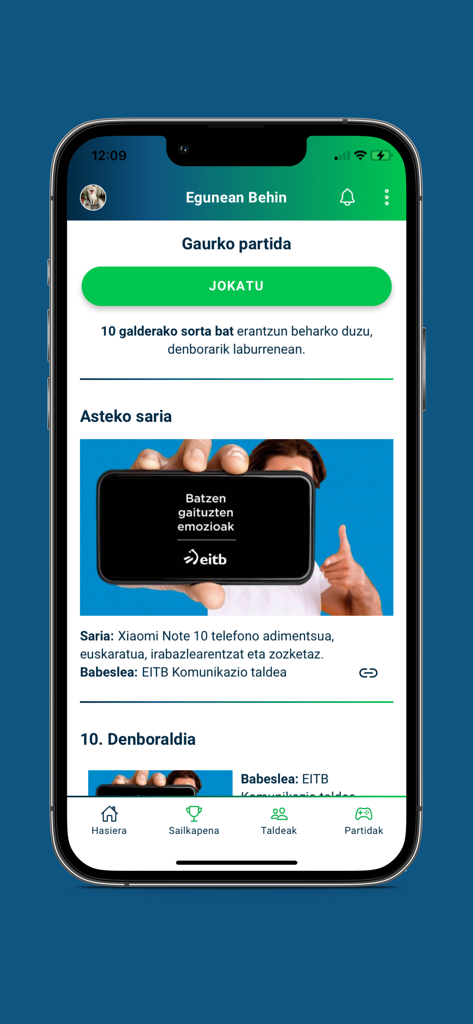 Interfaz principal de la aplicación Egunean Behin mostrando el botón de juego del desafío diario