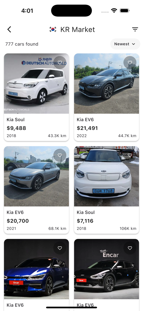 グローバルカーサーチアプリの画面。韓国市場からのさまざまなキア・ソウルとEV6の自動車リストが、米ドルに換算された価格とともに表示されています。