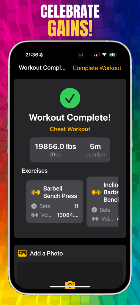 Gym Gorilla: Workout Tracker - Pantalla de finalización de entrenamiento de Gym Gorilla que muestra un resumen del entrenamiento de pecho con el total de libras levantadas y la duración.