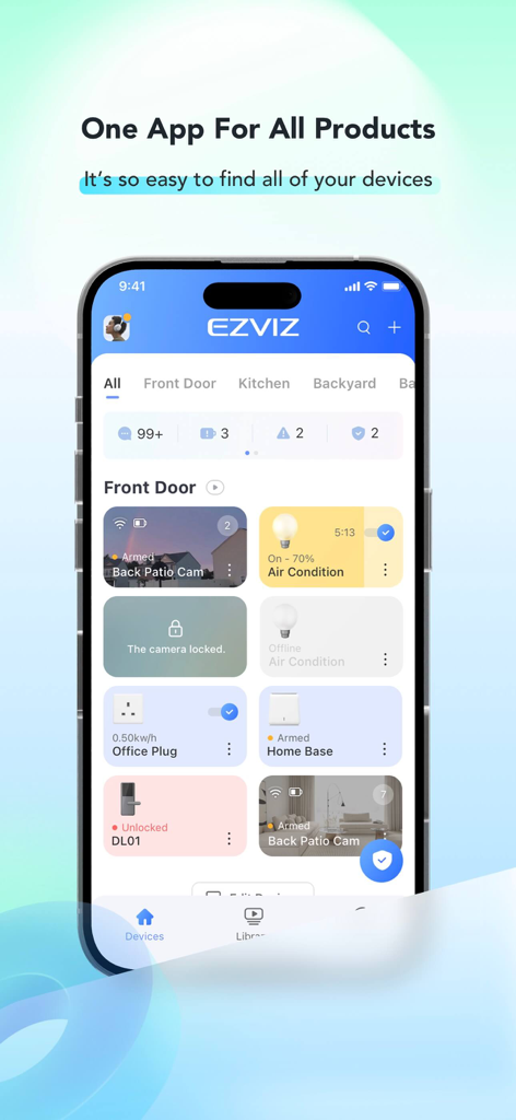 L'interface de l'application EZVIZ présente un tableau de bord central permettant de gérer divers appareils domotiques, notamment les caméras de sécurité et les serrures intelligentes.