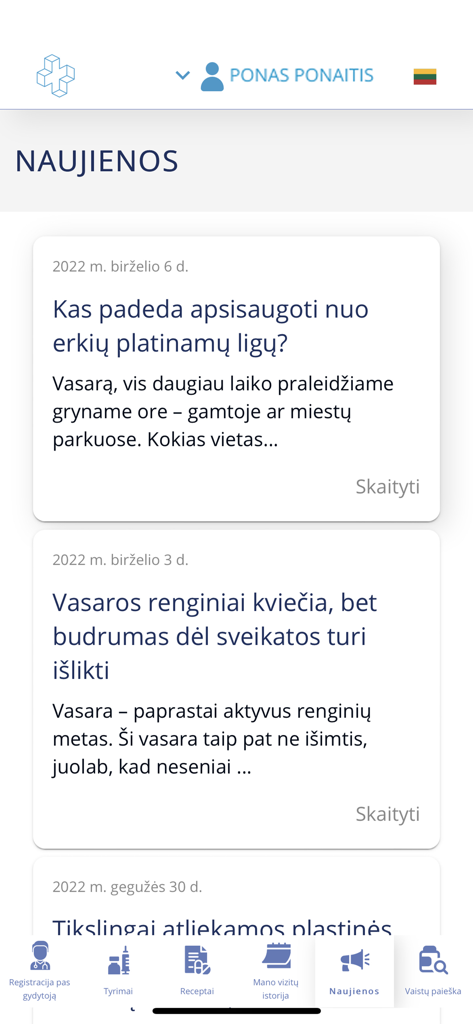 ePacientas - News feed section of the ePacientas mobile healthcare app showing medical articles and navigation icons