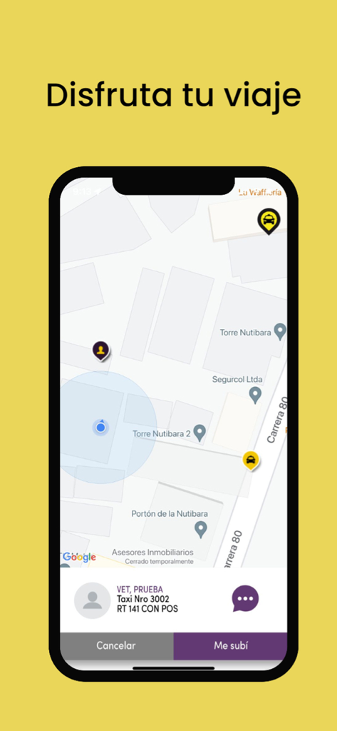 Tela de smartphone mostrando a interface do aplicativo Voy en Taxi com um mapa GPS em tempo real rastreando um táxi