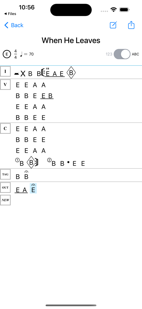 Nashville Numbers - Interfaz de la aplicación Nashville Numbers mostrando una partitura de acordes digital con notación de letras.